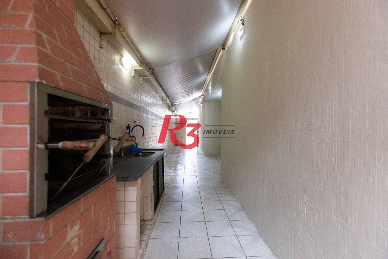 Cobertura com 3 dormitórios à venda, 200 m² por R$ 680.000,00 - Embaré - Santos/SP