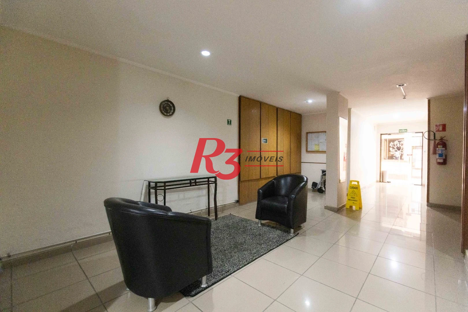 Cobertura com 3 dormitórios à venda, 200 m² por R$ 680.000,00 - Embaré - Santos/SP