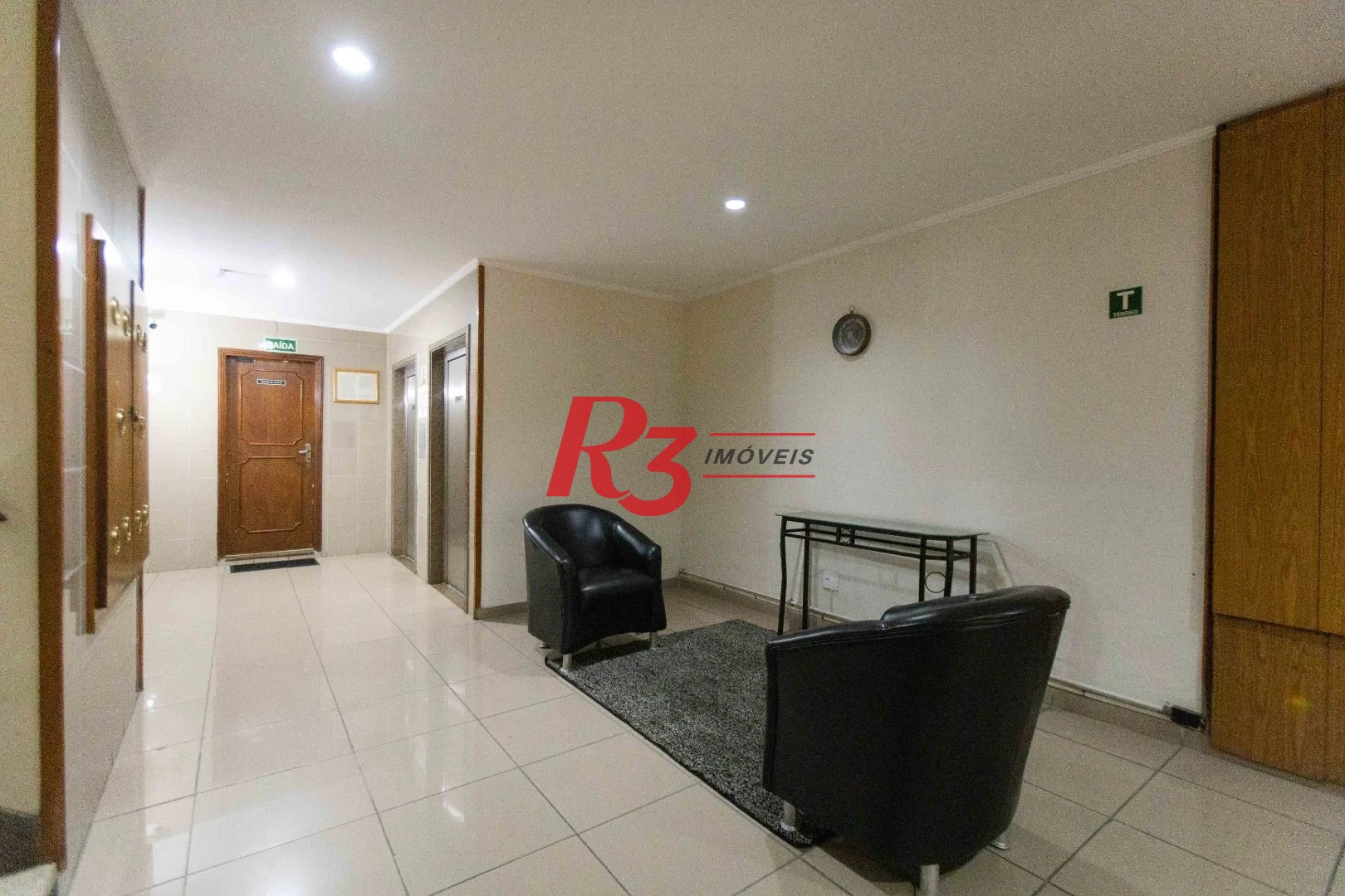 Cobertura com 3 dormitórios à venda, 200 m² por R$ 680.000,00 - Embaré - Santos/SP