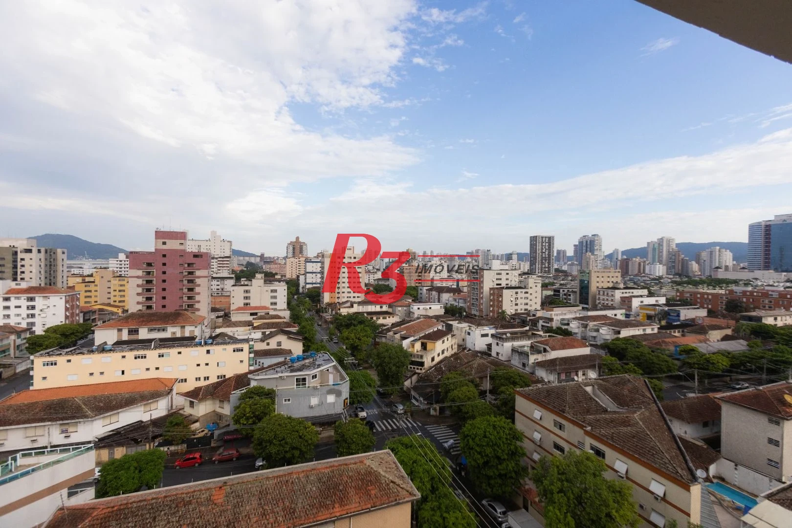 Cobertura com 3 dormitórios à venda, 200 m² por R$ 680.000,00 - Embaré - Santos/SP