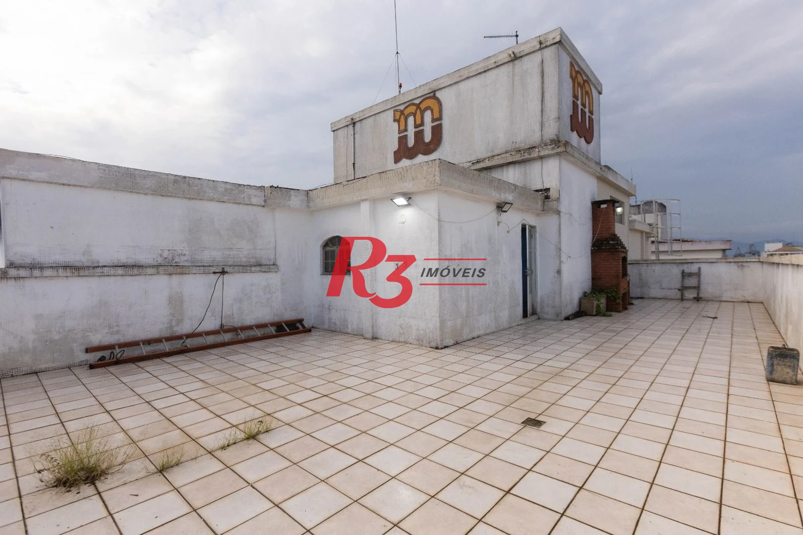 Cobertura com 3 dormitórios à venda, 200 m² por R$ 680.000,00 - Embaré - Santos/SP