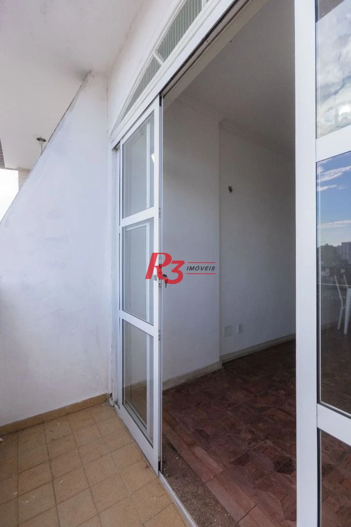 Cobertura com 3 dormitórios à venda, 200 m² por R$ 680.000,00 - Embaré - Santos/SP