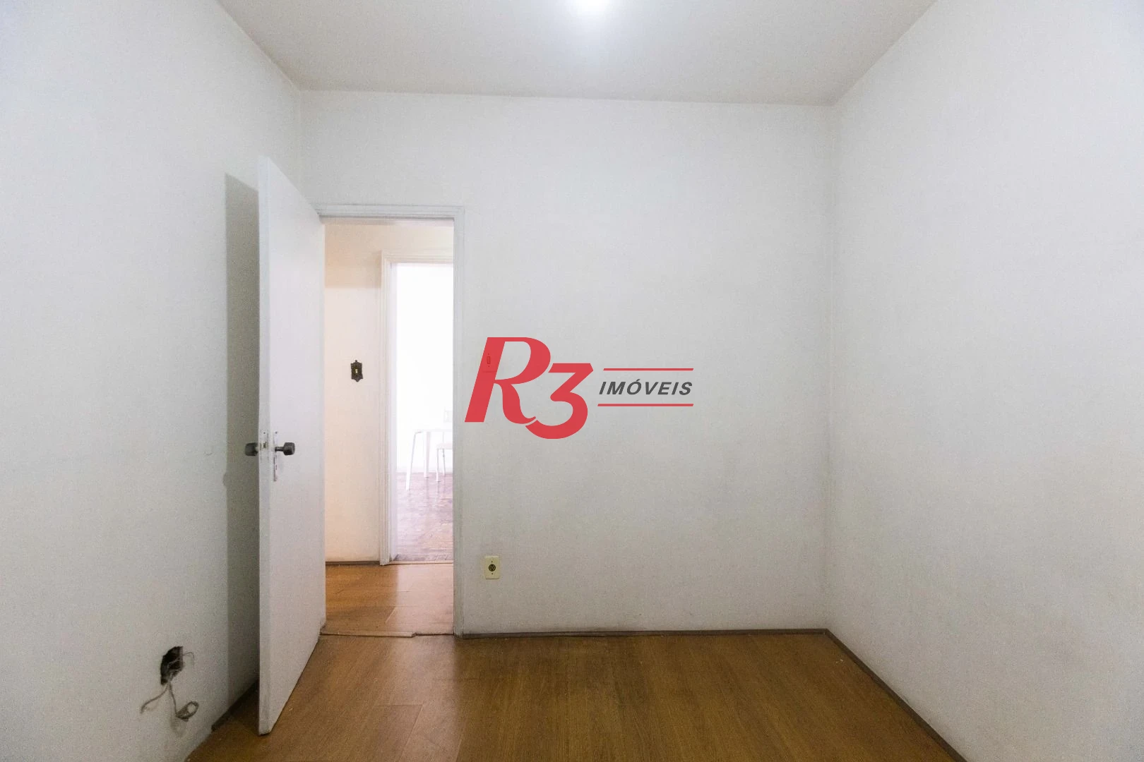 Cobertura com 3 dormitórios à venda, 200 m² por R$ 680.000,00 - Embaré - Santos/SP