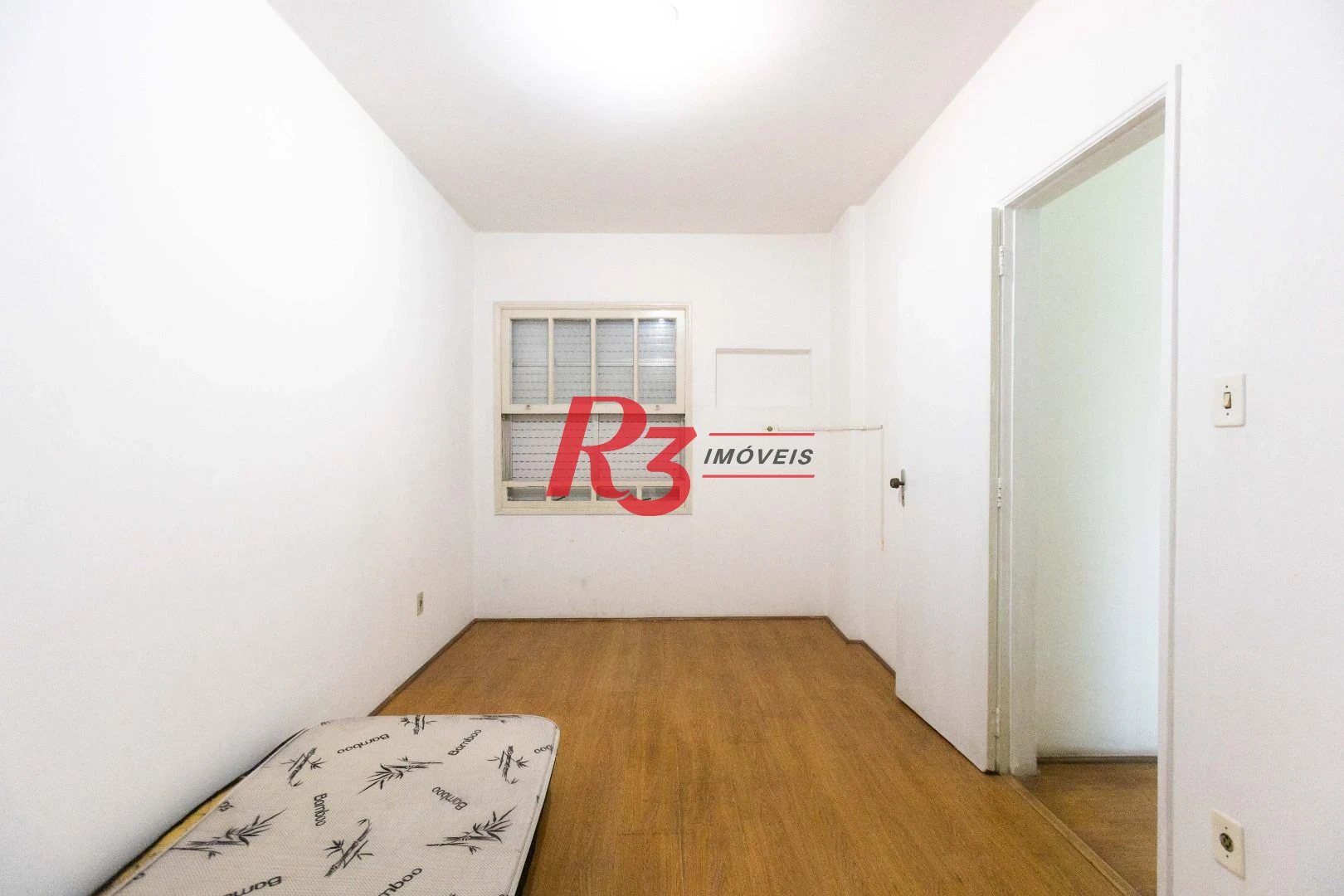 Cobertura com 3 dormitórios à venda, 200 m² por R$ 680.000,00 - Embaré - Santos/SP