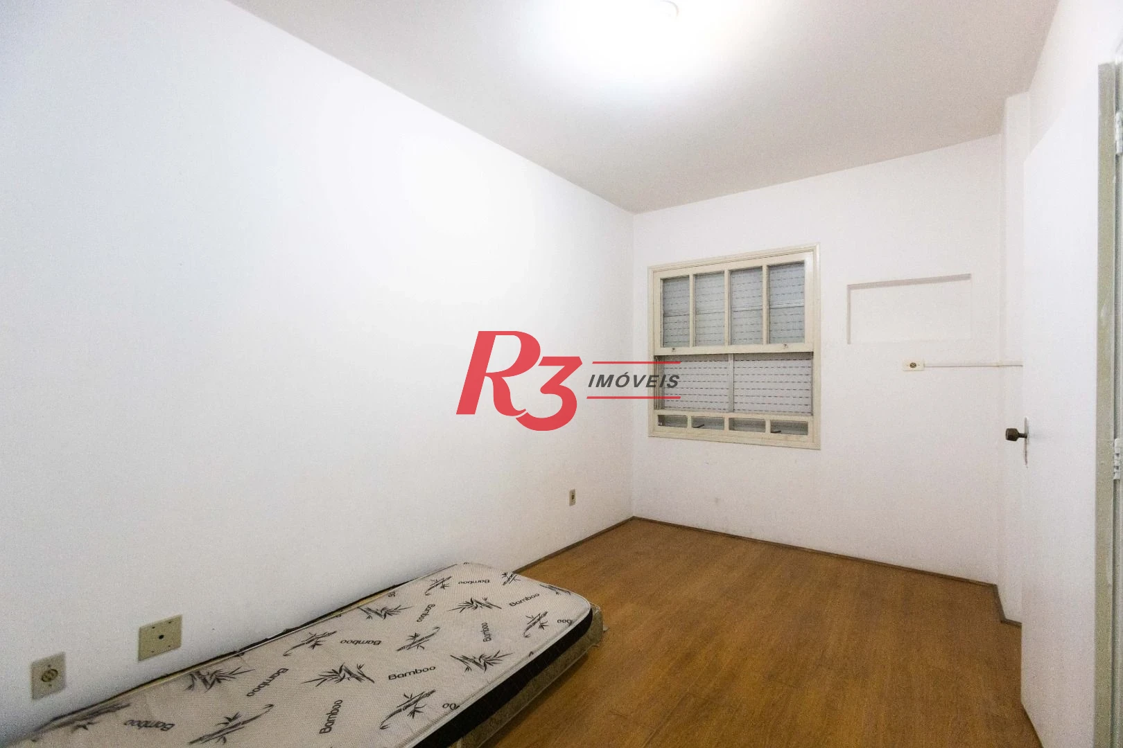 Cobertura com 3 dormitórios à venda, 200 m² por R$ 680.000,00 - Embaré - Santos/SP