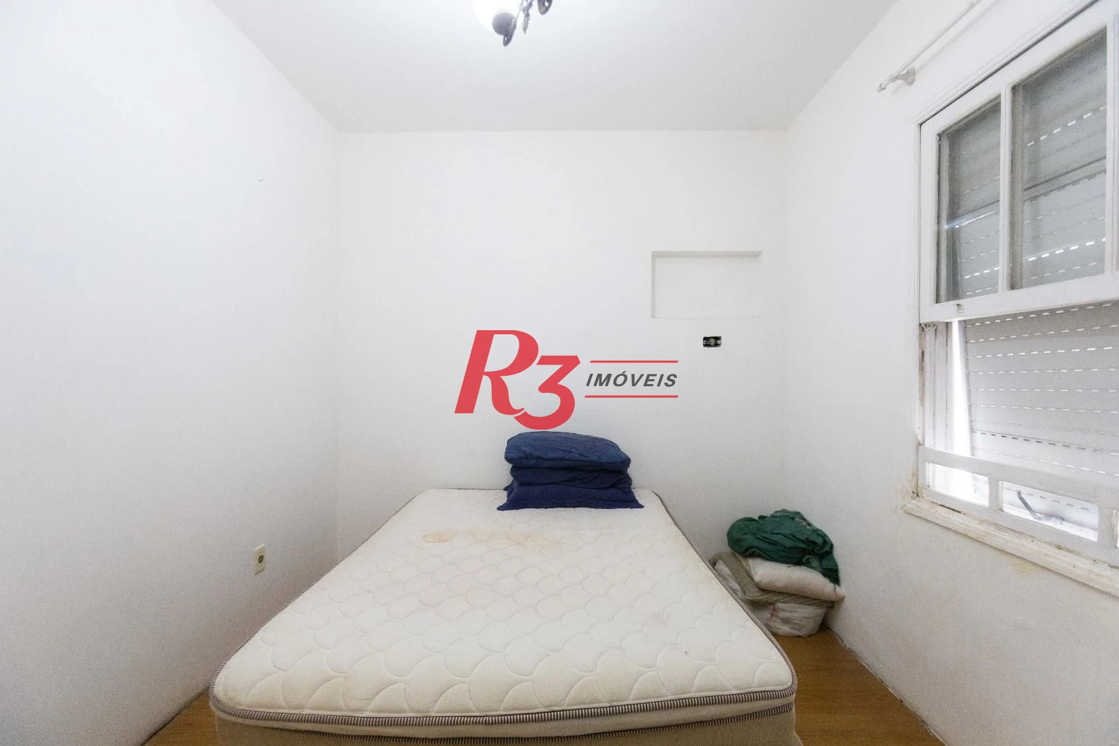 Cobertura com 3 dormitórios à venda, 200 m² por R$ 680.000,00 - Embaré - Santos/SP