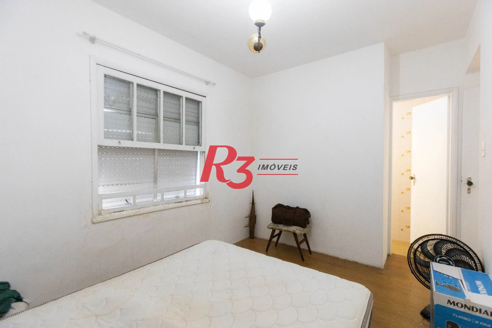 Cobertura com 3 dormitórios à venda, 200 m² por R$ 680.000,00 - Embaré - Santos/SP