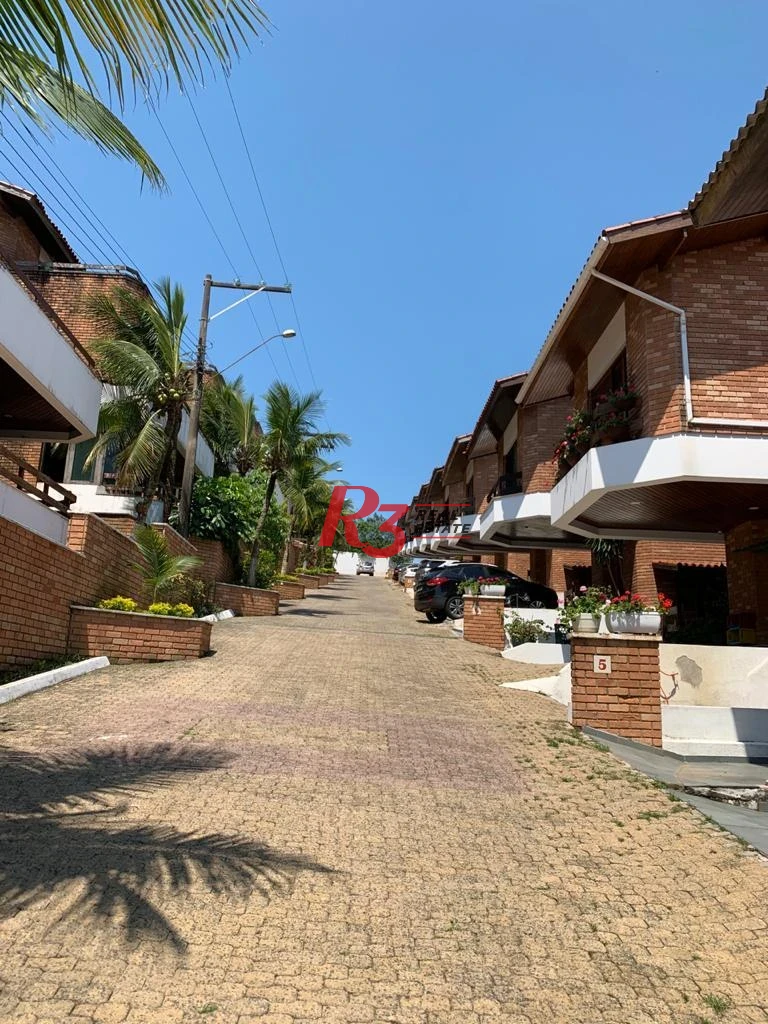 Casa com 5 dormitórios à venda, 340 m² por R$ 1.400.000,00 - Jardim Três Marias - Guarujá/SP