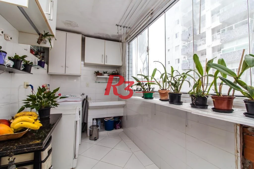 Apartamento com 3 dormitórios à venda, 160 m² por R$ 750.000,00 - José Menino - Santos/SP