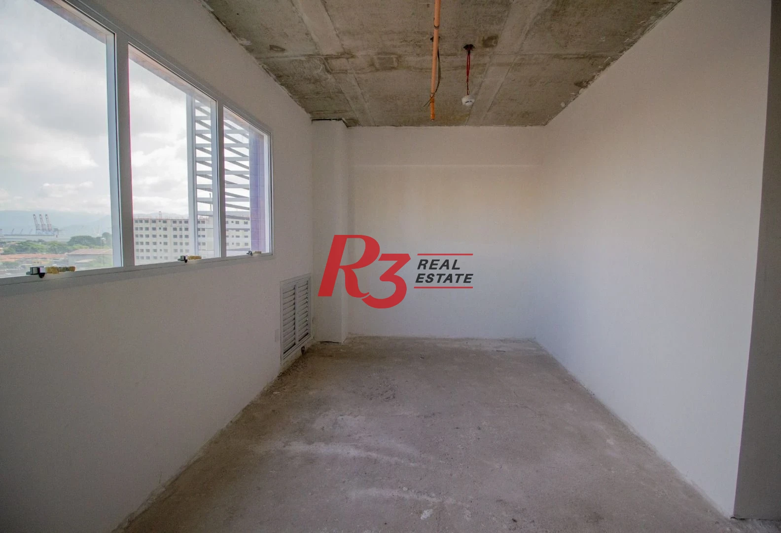 Sala à venda, 35 m² por R$ 346.698,00 - Ponta da Praia - Santos/SP