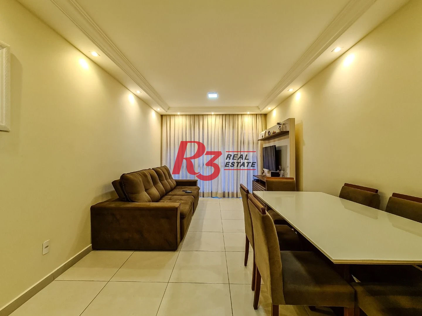 Apartamento com 3 dormitórios à venda, 130 m² por R$ 650.000,00 - Marapé - Santos/SP