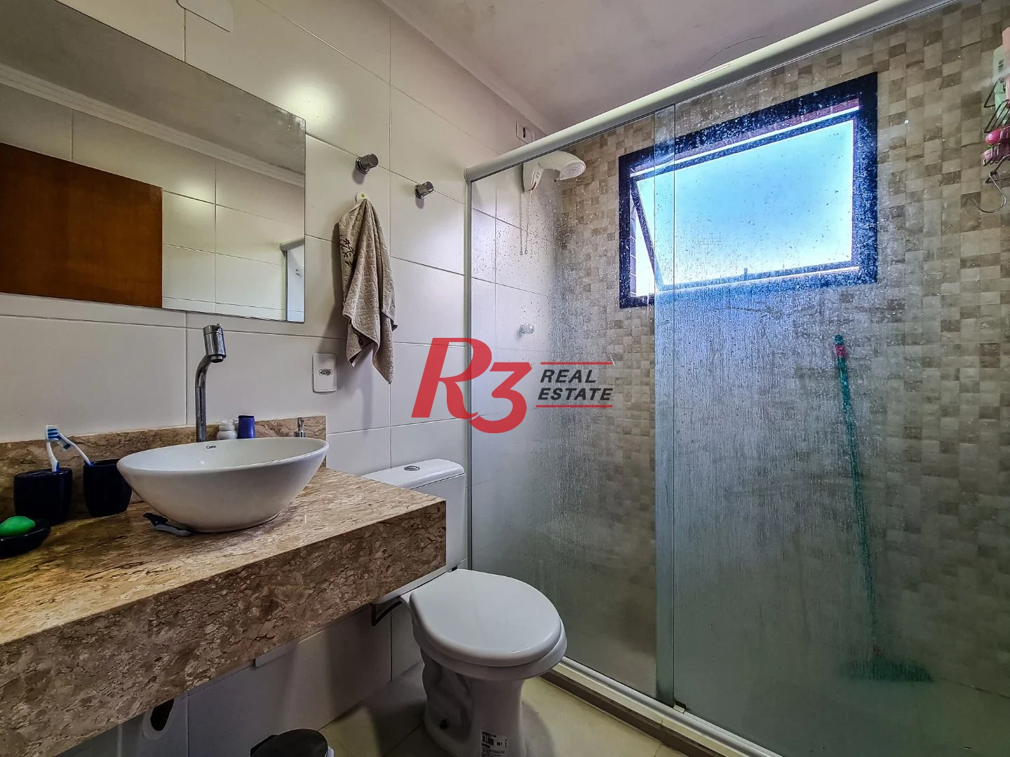 Apartamento com 3 dormitórios à venda, 130 m² por R$ 650.000,00 - Marapé - Santos/SP
