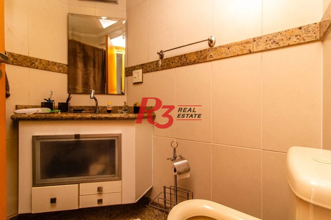 Sobrado com 5 dormitórios à venda, 267 m² por R$ 1.700.000,00 - Embaré - Santos/SP
