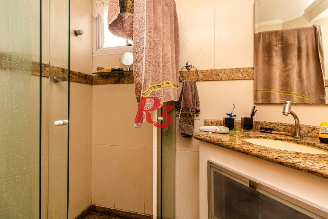 Sobrado com 5 dormitórios à venda, 267 m² por R$ 1.700.000,00 - Embaré - Santos/SP