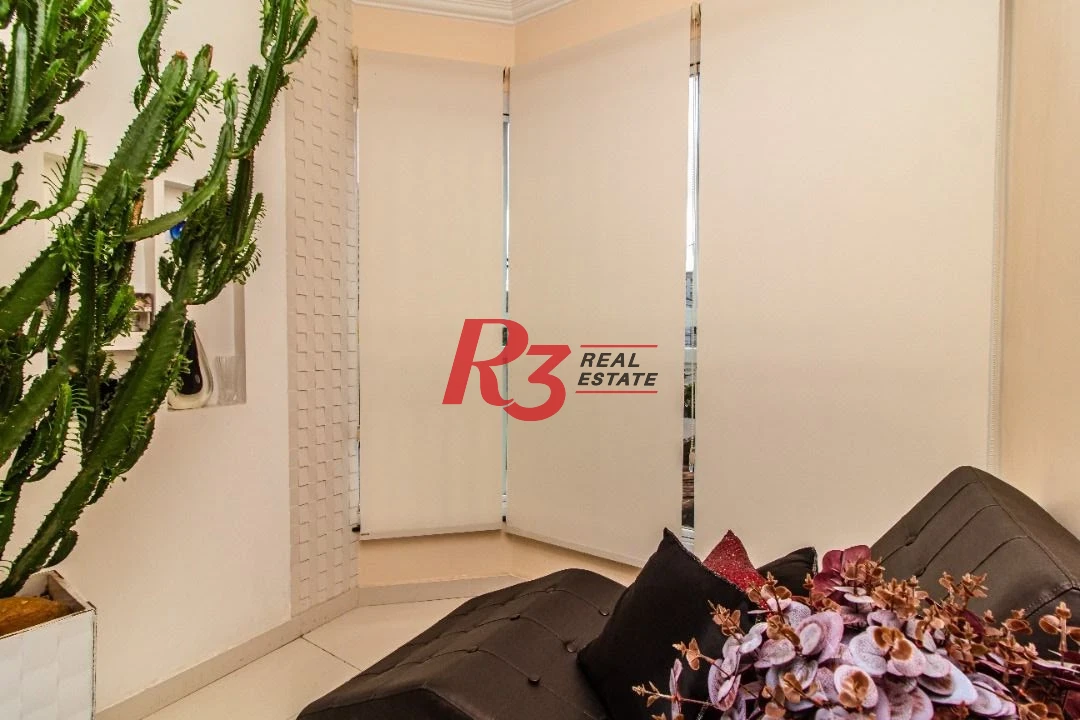 Sobrado com 5 dormitórios à venda, 267 m² por R$ 1.700.000,00 - Embaré - Santos/SP