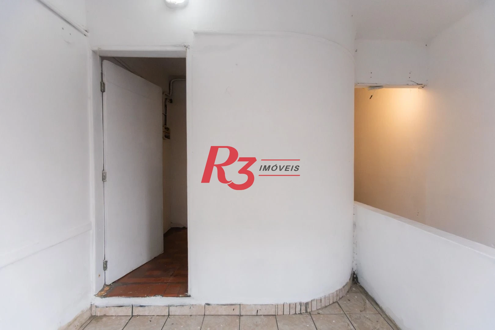 Sobrado para alugar, 160 m² por R$ 5.500,00/mês - Vila Matias - Santos/SP