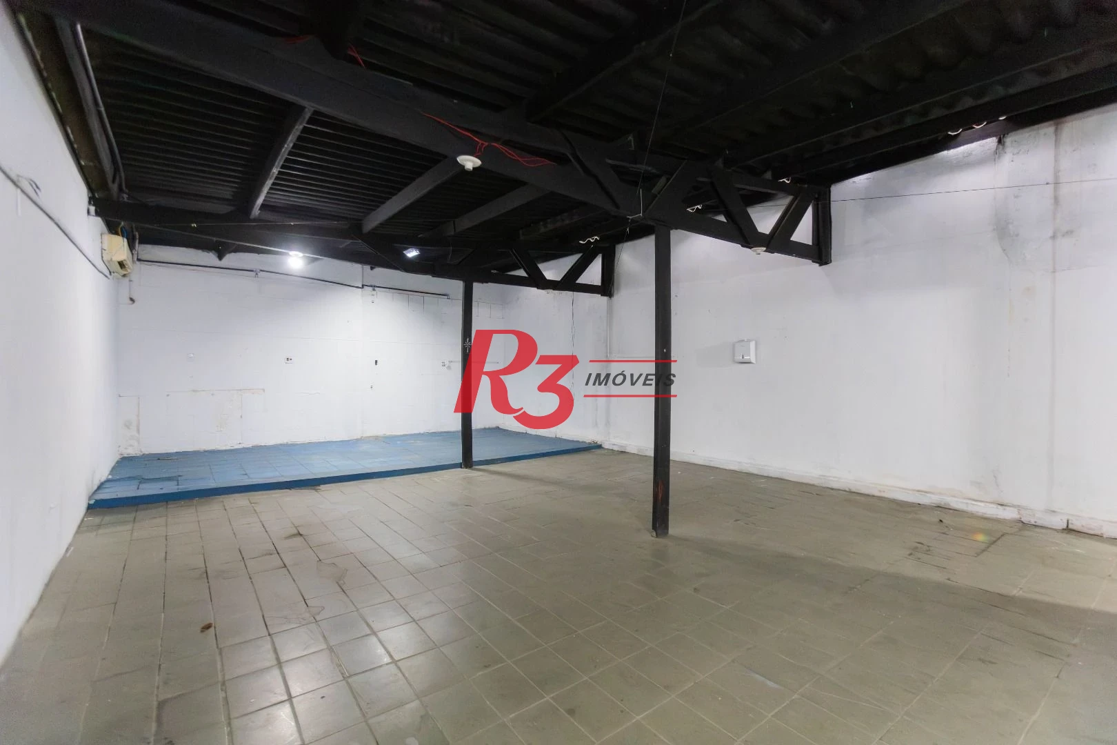 Sobrado para alugar, 160 m² por R$ 5.500,00/mês - Vila Matias - Santos/SP