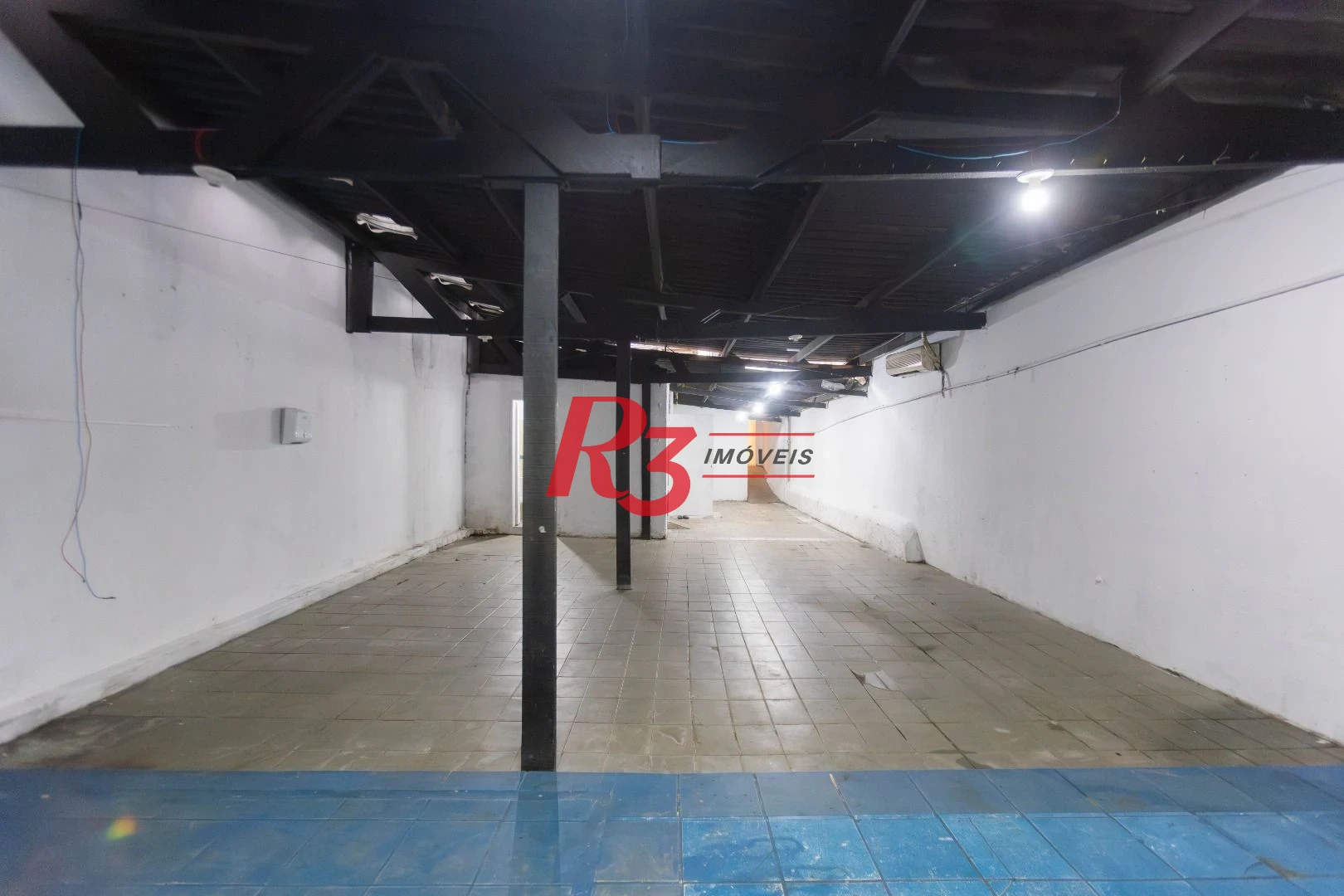 Sobrado para alugar, 160 m² por R$ 5.500,00/mês - Vila Matias - Santos/SP