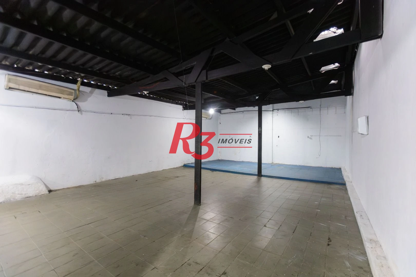 Sobrado para alugar, 160 m² por R$ 5.500,00/mês - Vila Matias - Santos/SP