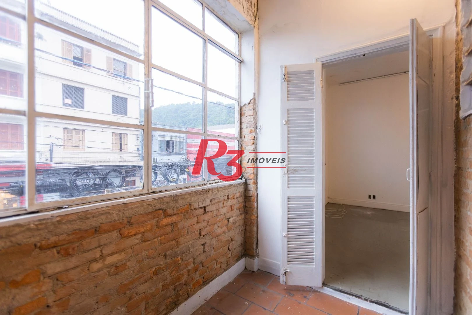 Sobrado para alugar, 160 m² por R$ 5.500,00/mês - Vila Matias - Santos/SP