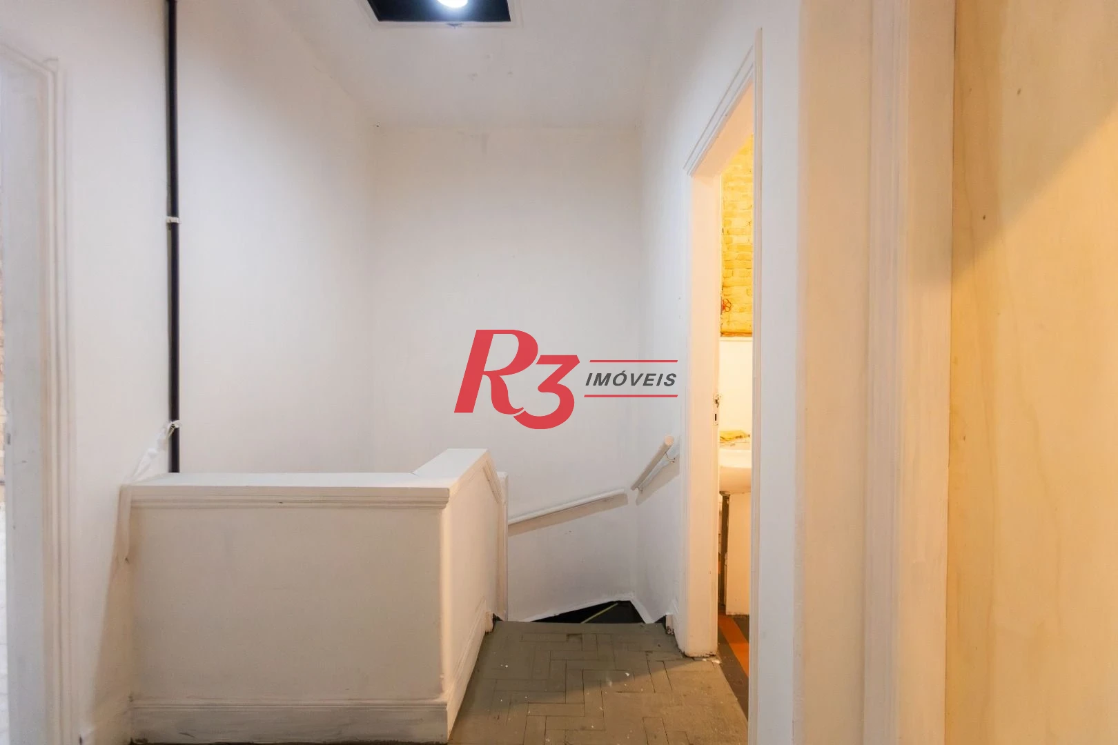 Sobrado para alugar, 160 m² por R$ 5.500,00/mês - Vila Matias - Santos/SP