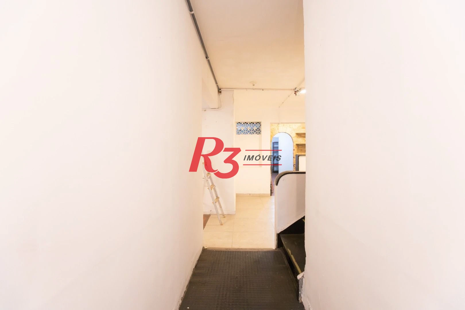Sobrado para alugar, 160 m² por R$ 5.500,00/mês - Vila Matias - Santos/SP