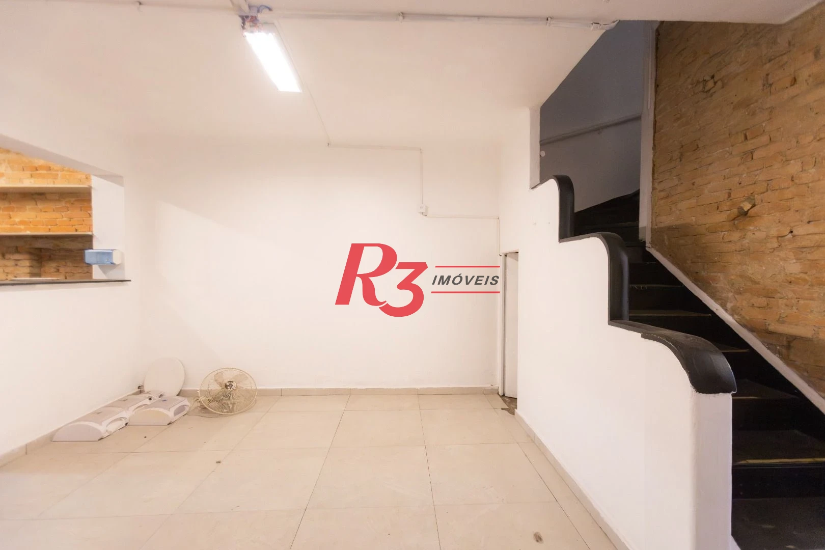 Sobrado para alugar, 160 m² por R$ 5.500,00/mês - Vila Matias - Santos/SP
