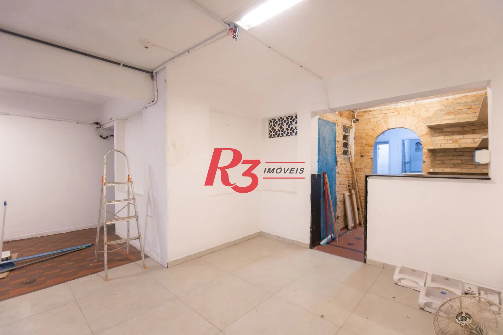 Sobrado para alugar, 160 m² por R$ 5.500,00/mês - Vila Matias - Santos/SP