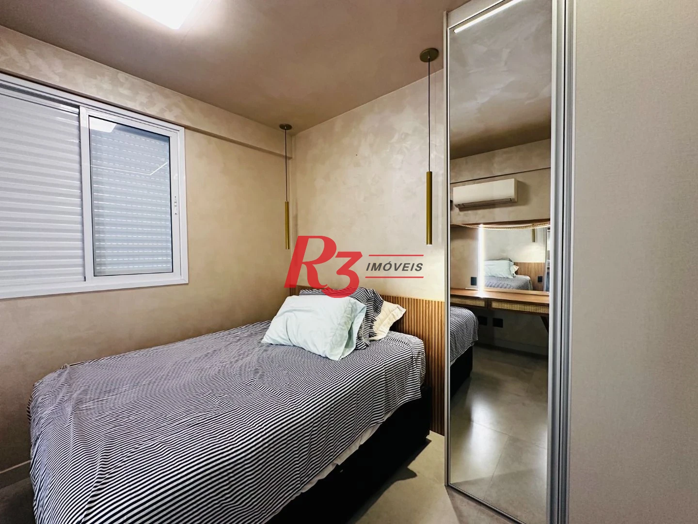 Apartamento com 1 dormitório à venda, 57 m² - Ponta da Praia - Santos/SP