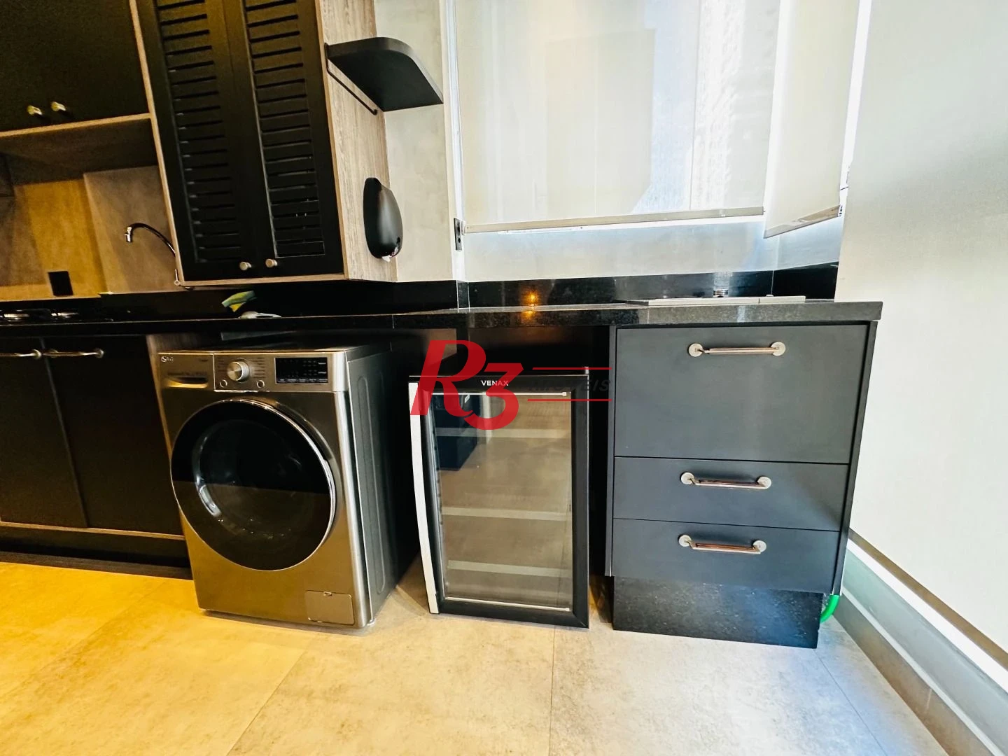 Apartamento com 1 dormitório à venda, 57 m² - Ponta da Praia - Santos/SP