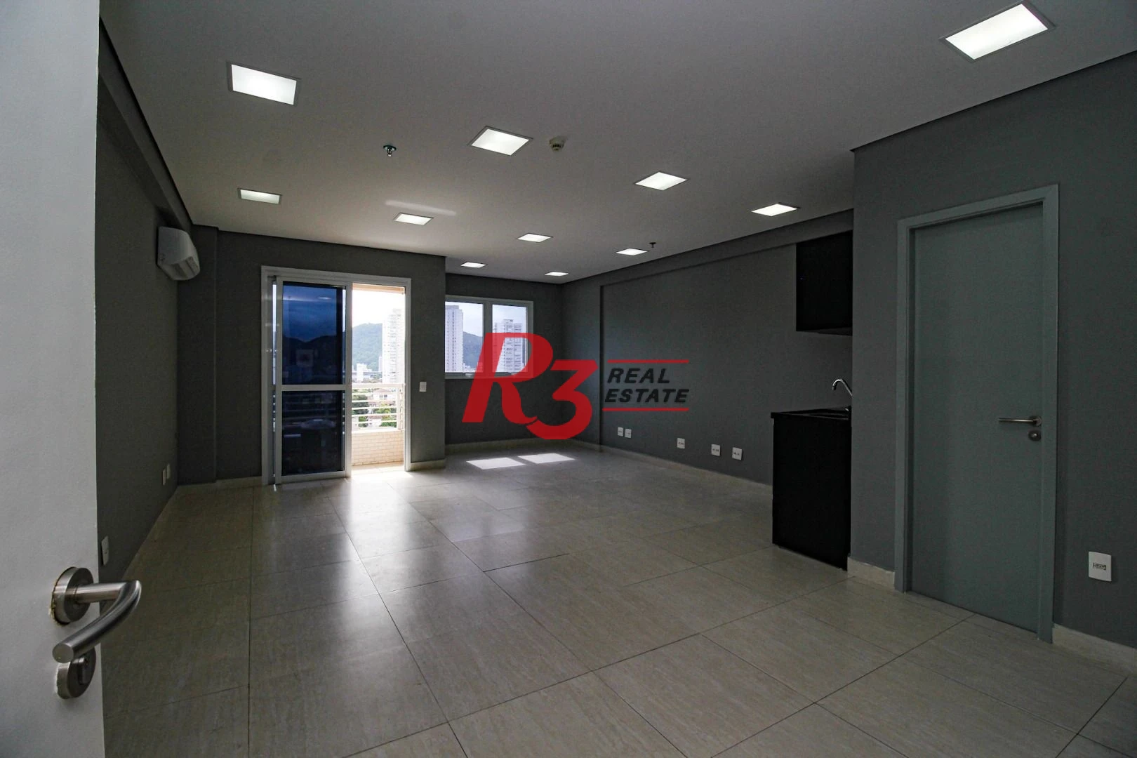 Sala para alugar, 42 m² por R$ 3.520,02 - Vila Matias - Santos/SP