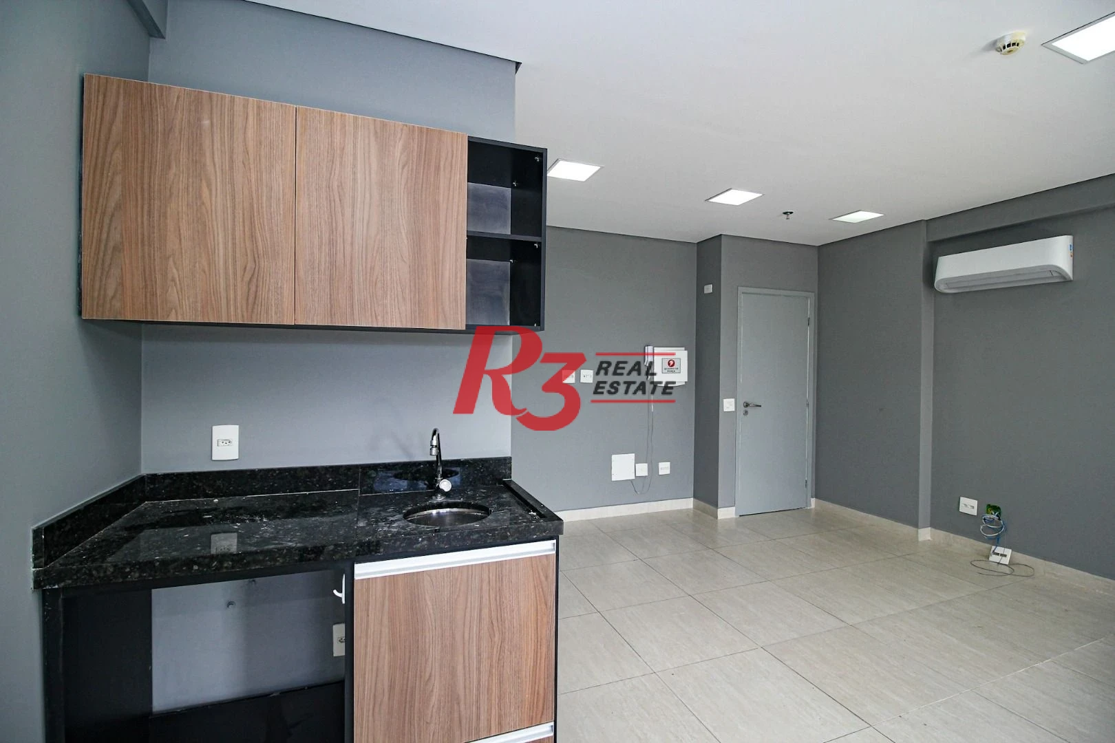 Sala para alugar, 42 m² por R$ 3.520,02 - Vila Matias - Santos/SP