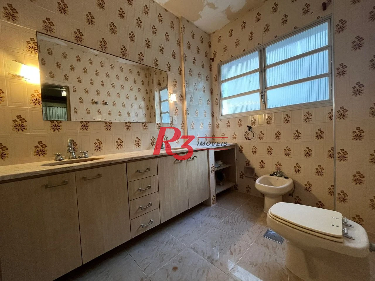Apartamento com 6 dormitórios à venda, 504 m² por R$ 1.500.000,00 - Morro do Maluf - Guarujá/SP