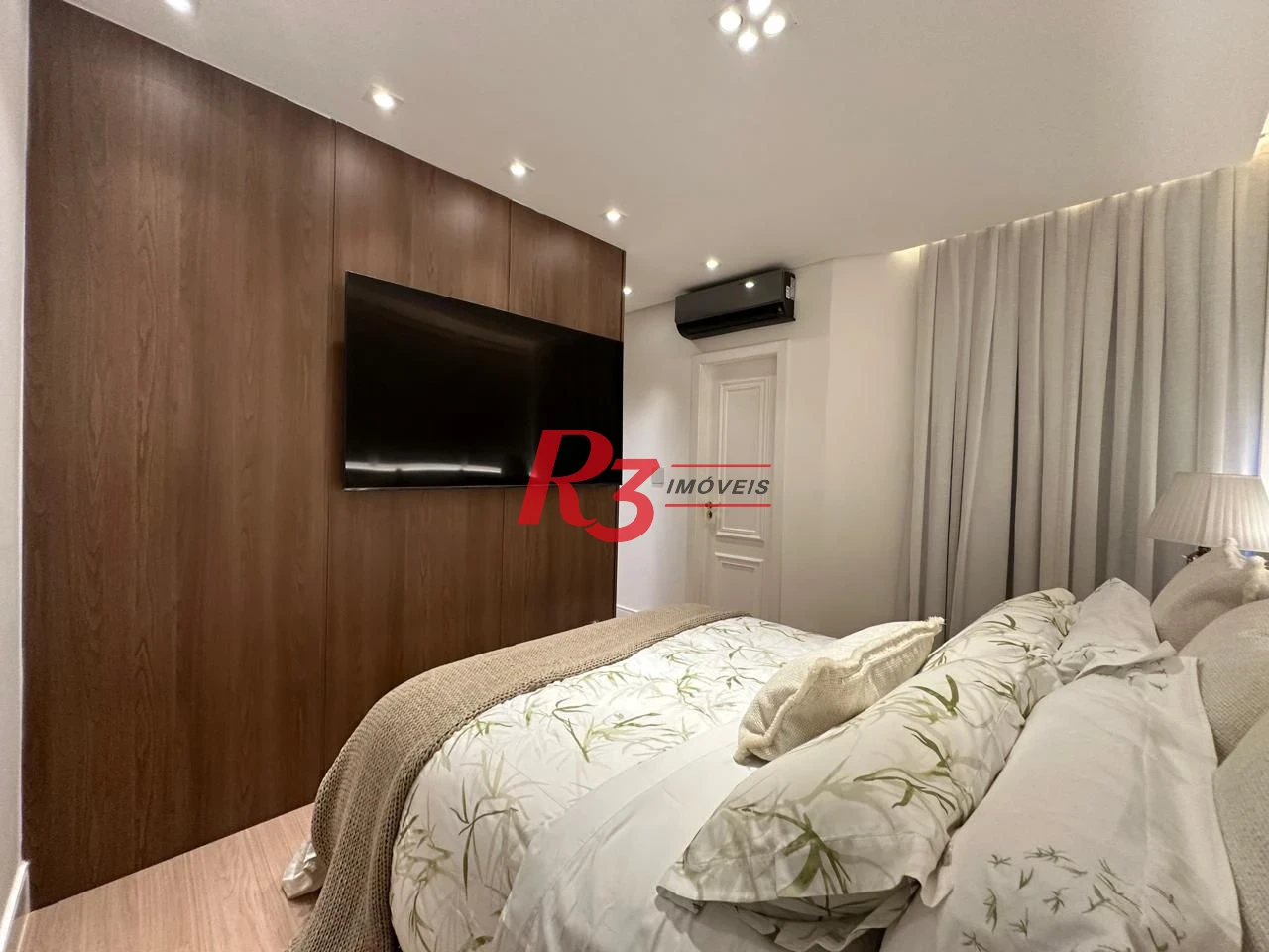 Apartamento à venda, 83 m² por R$ 1.290.000,00 - Ponta da Praia - Santos/SP
