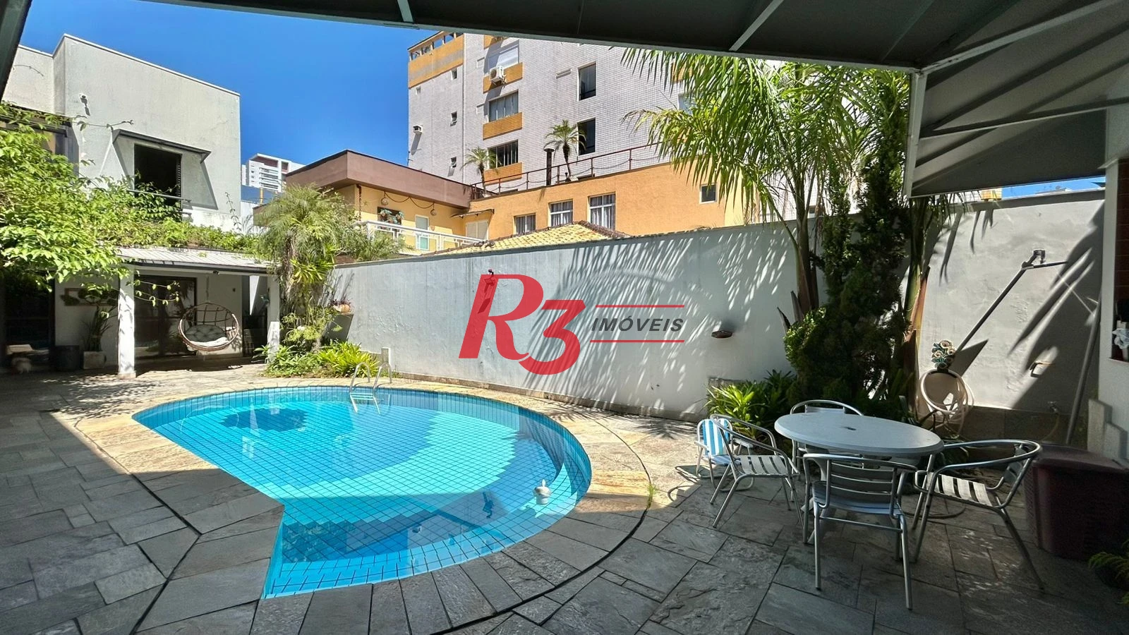Casa com 7 dormitórios à venda, 498 m² por R$ 3.500.000,00 - José Menino - Santos/SP