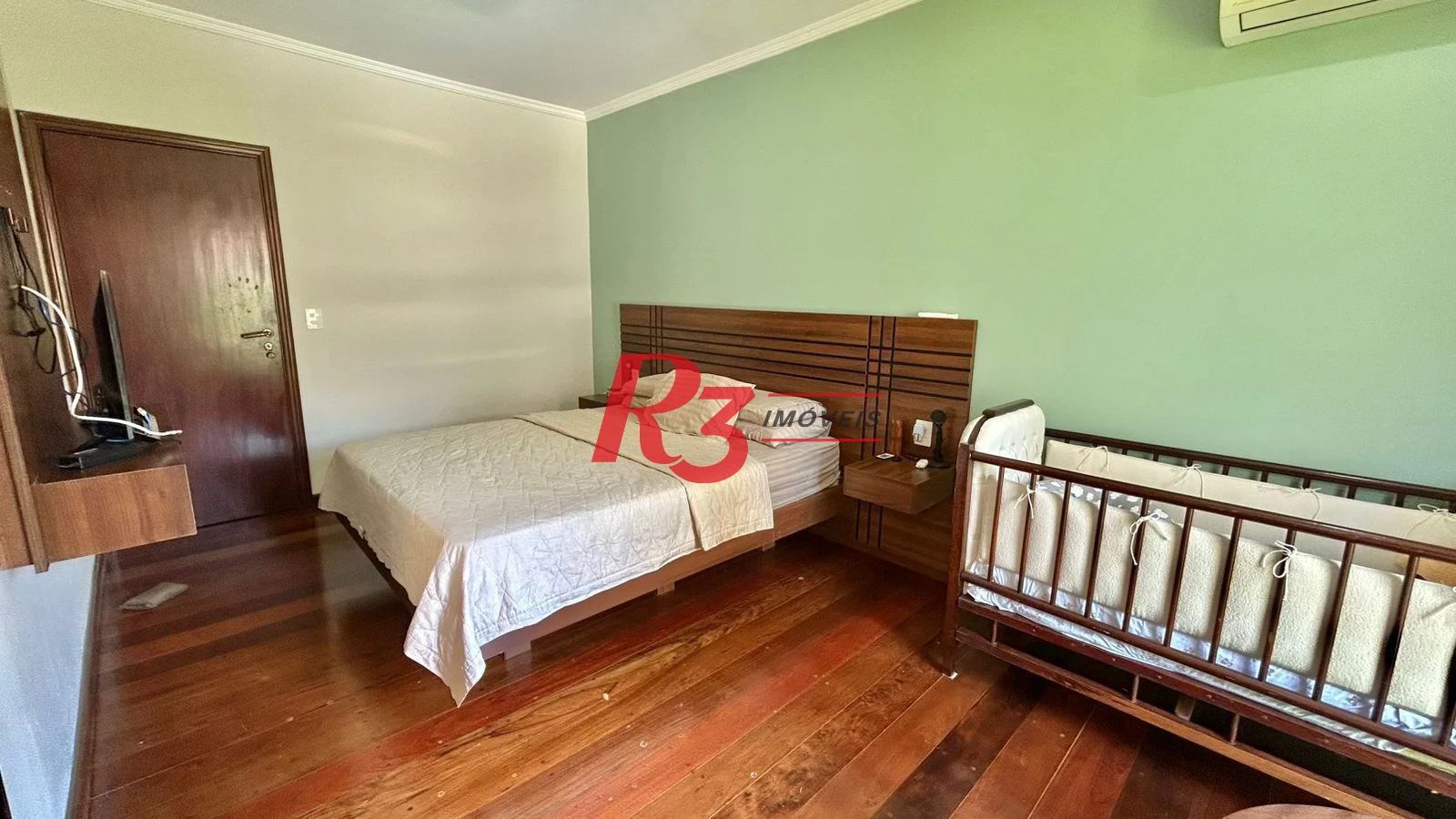 Casa com 7 dormitórios à venda, 498 m² por R$ 3.500.000,00 - José Menino - Santos/SP