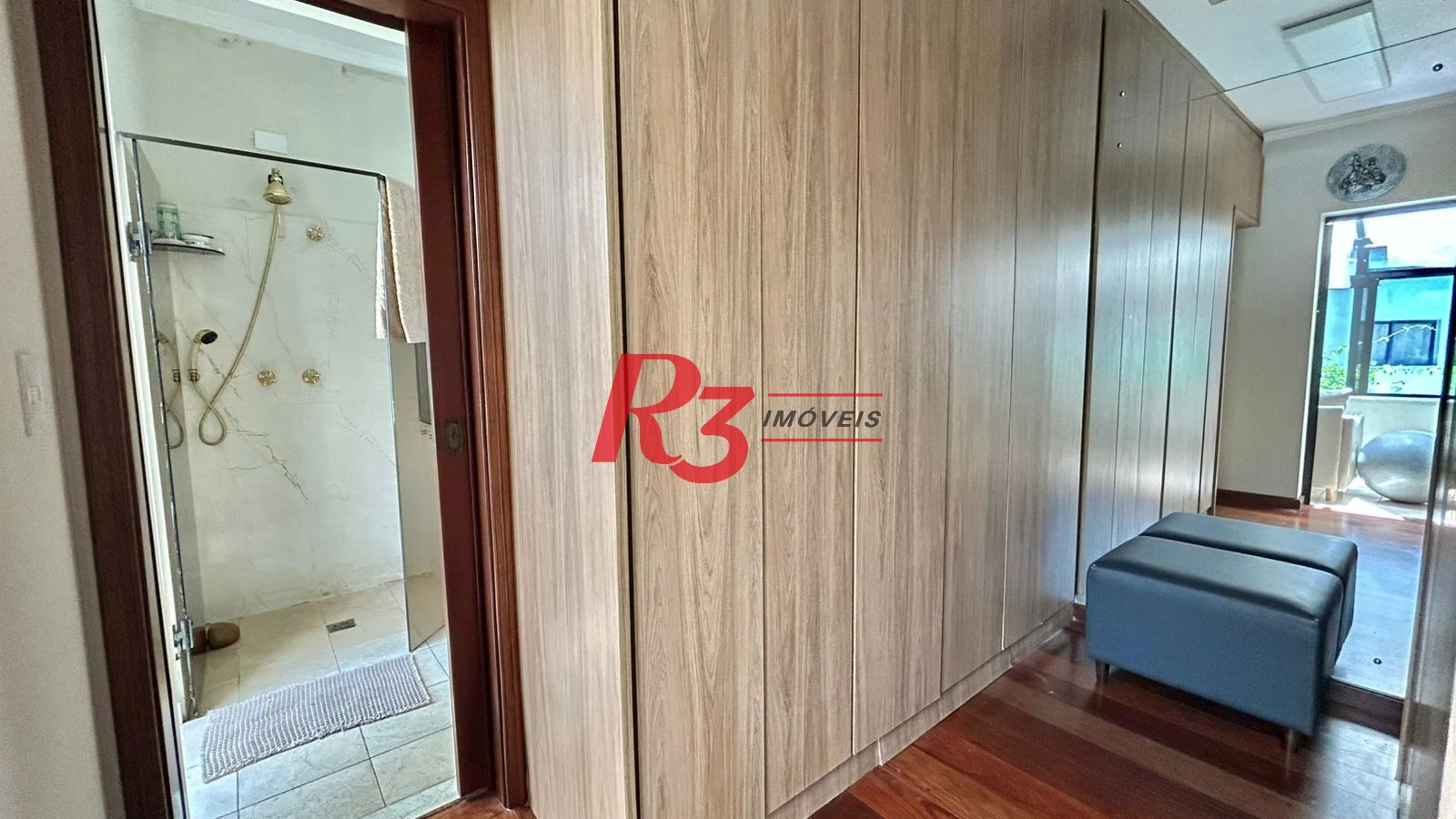 Casa com 7 dormitórios à venda, 498 m² por R$ 3.500.000,00 - José Menino - Santos/SP