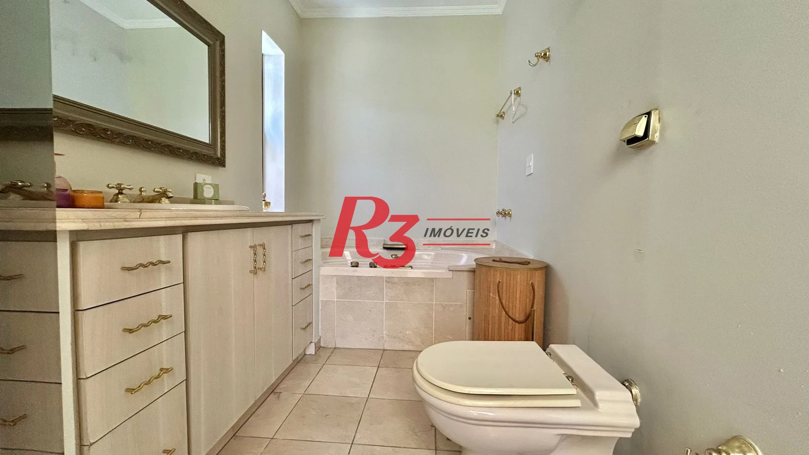 Casa com 7 dormitórios à venda, 498 m² por R$ 3.500.000,00 - José Menino - Santos/SP