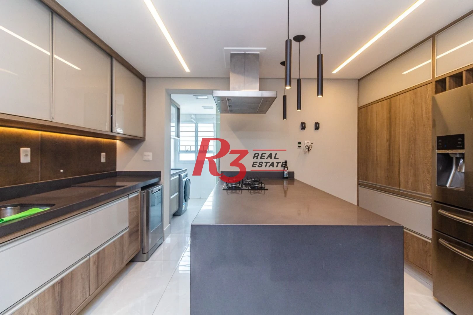 Apartamento com 4 dormitórios à venda, 192 m² por R$ 2.808.000,00 - Gonzaga - Santos/SP