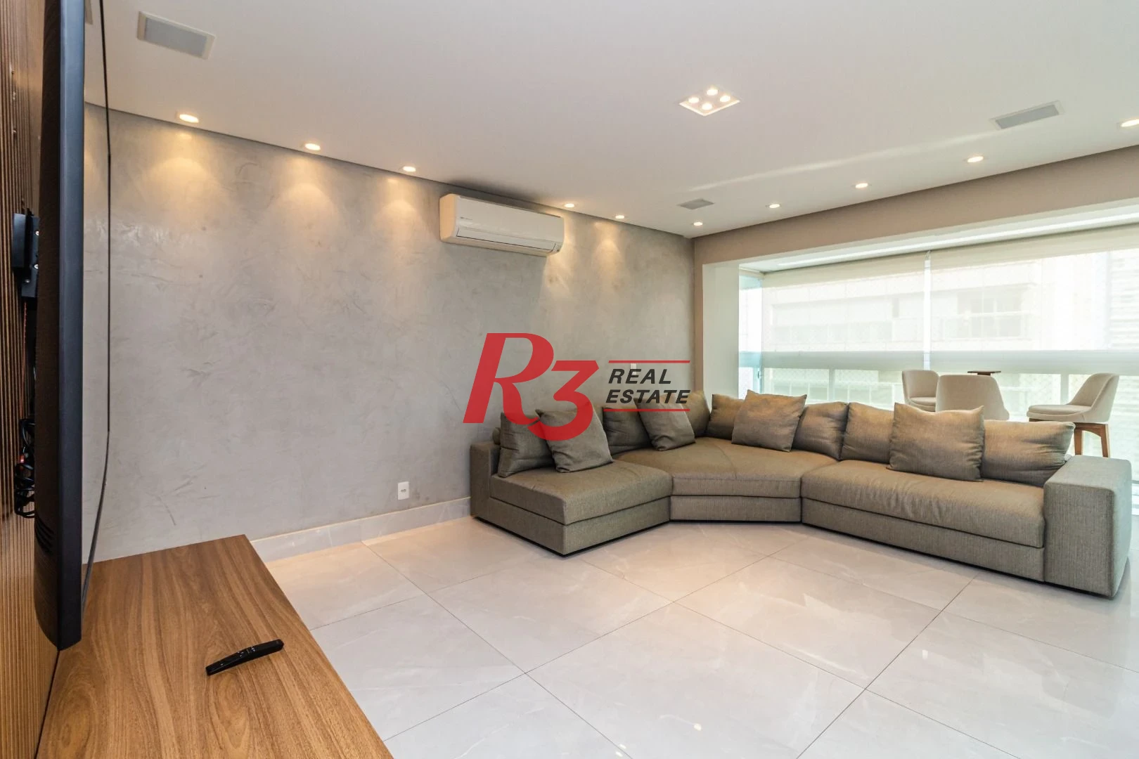 Apartamento com 4 dormitórios à venda, 192 m² por R$ 2.808.000,00 - Gonzaga - Santos/SP