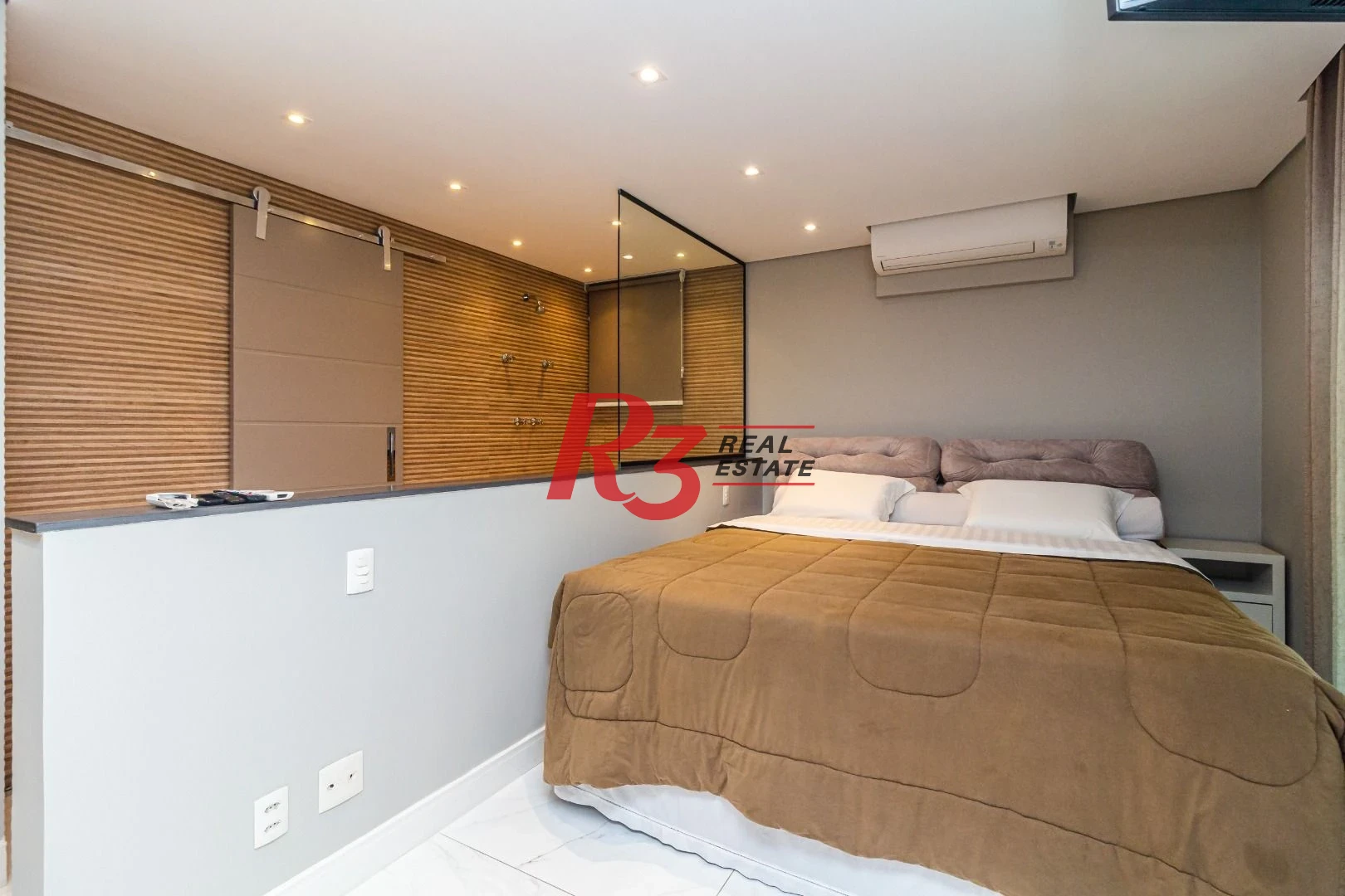 Apartamento com 4 dormitórios à venda, 192 m² por R$ 2.808.000,00 - Gonzaga - Santos/SP