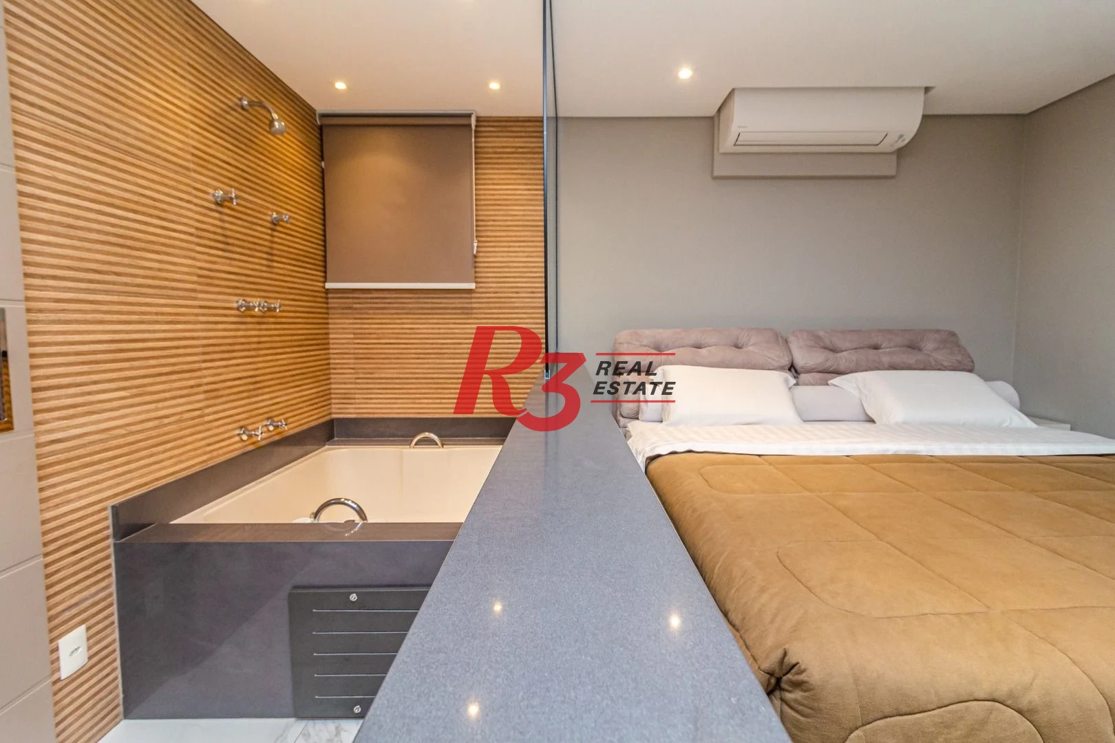 Apartamento com 4 dormitórios à venda, 192 m² por R$ 2.808.000,00 - Gonzaga - Santos/SP