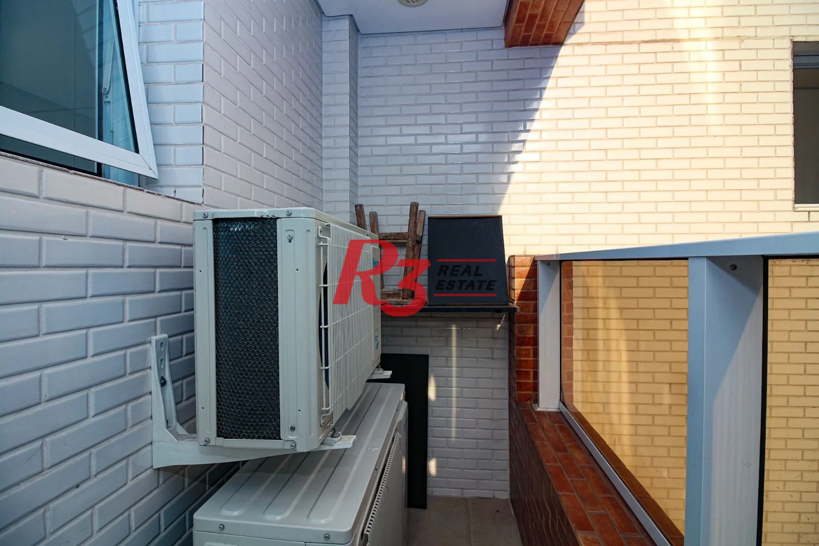Apartamento à venda, 84 m² por R$ 1.010.000,00 - Boqueirão - Santos/SP