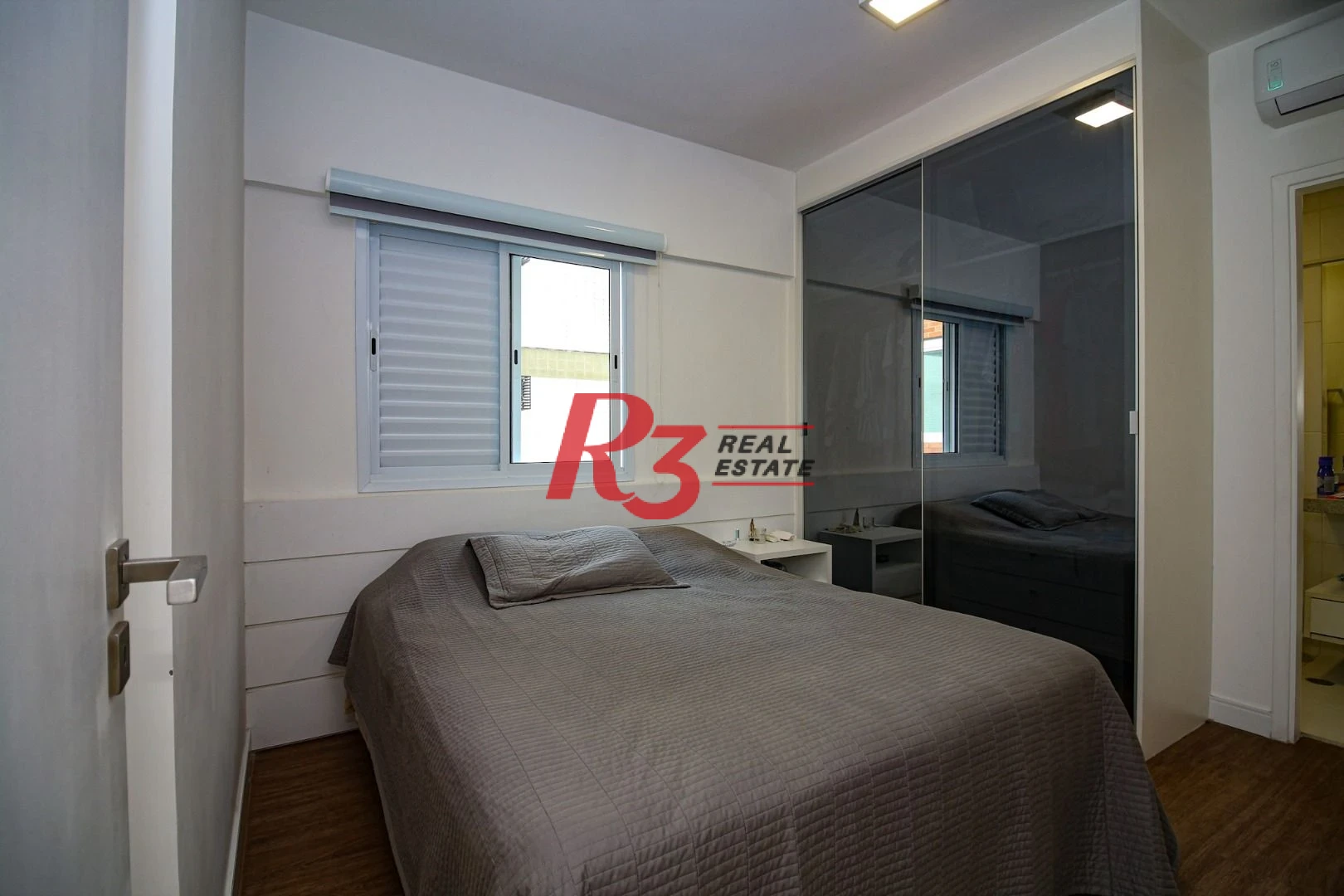 Apartamento à venda, 84 m² por R$ 1.010.000,00 - Boqueirão - Santos/SP