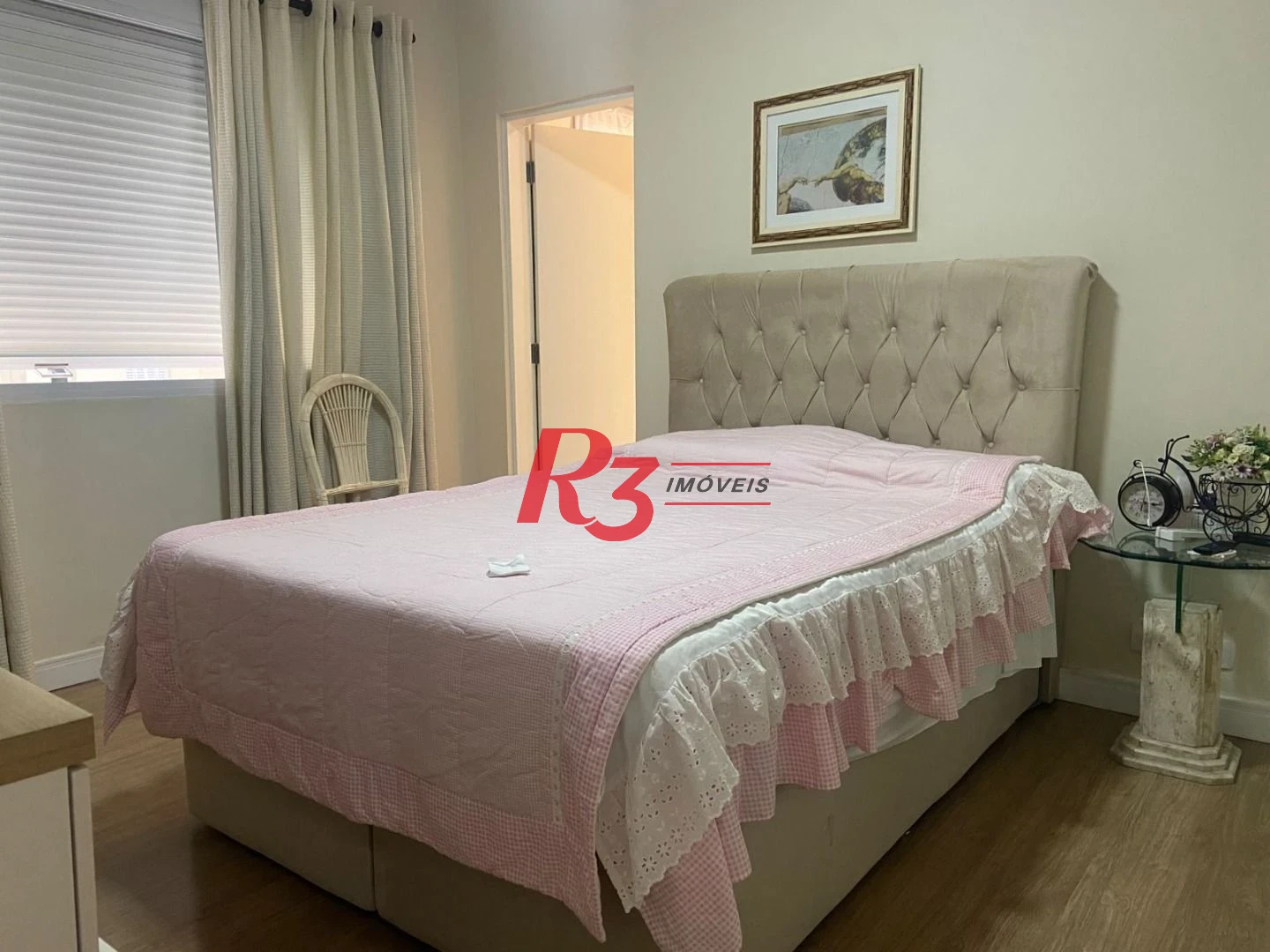 Apartamento com 2 dormitórios à venda, 90 m² por R$ 780.000,00 - Gonzaga - Santos/SP