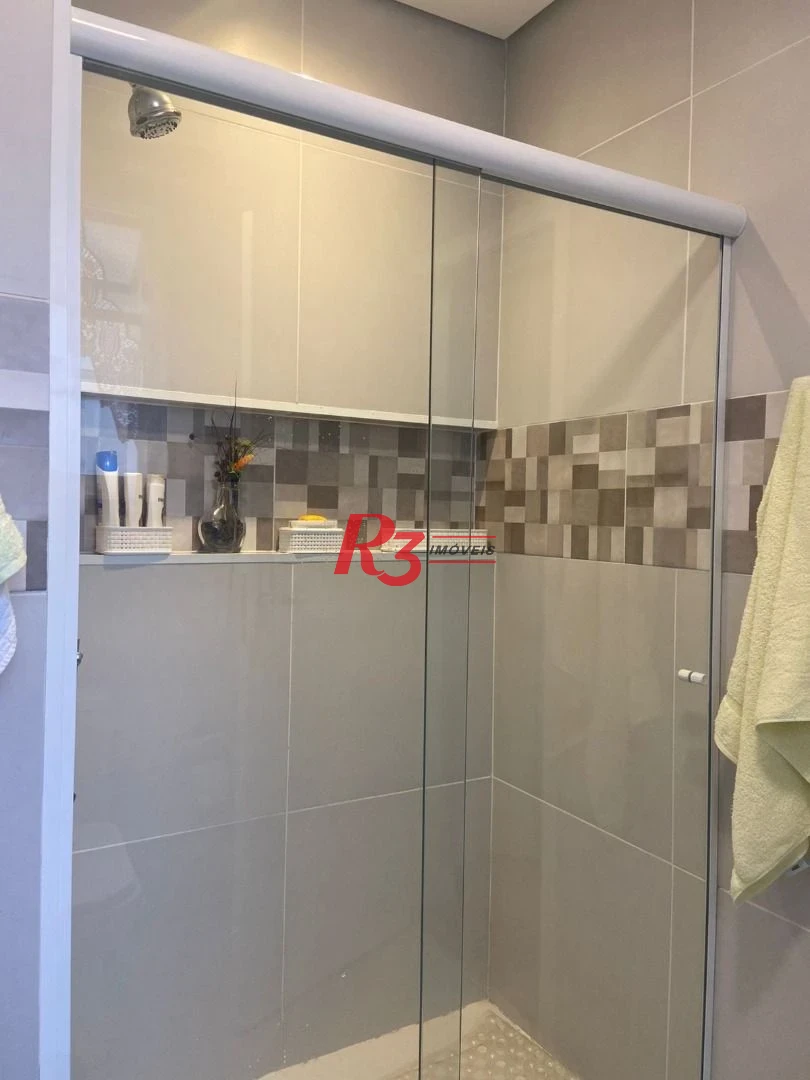 Apartamento com 2 dormitórios à venda, 90 m² por R$ 780.000,00 - Gonzaga - Santos/SP
