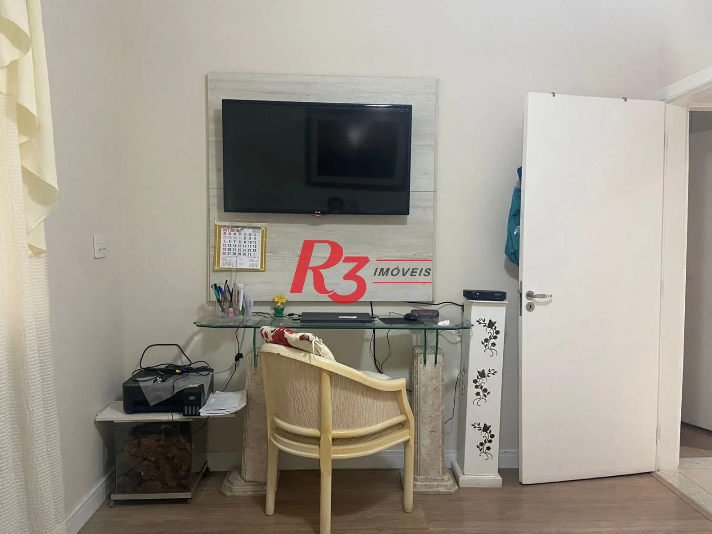 Apartamento com 2 dormitórios à venda, 90 m² por R$ 780.000,00 - Gonzaga - Santos/SP