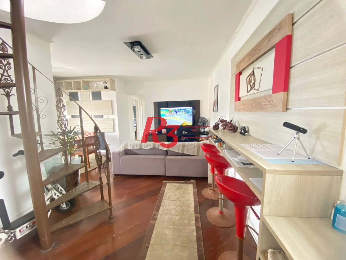 Cobertura com 2 dormitórios à venda, 167 m² por R$ 738.000,00 - Boa Vista - São Vicente/SP