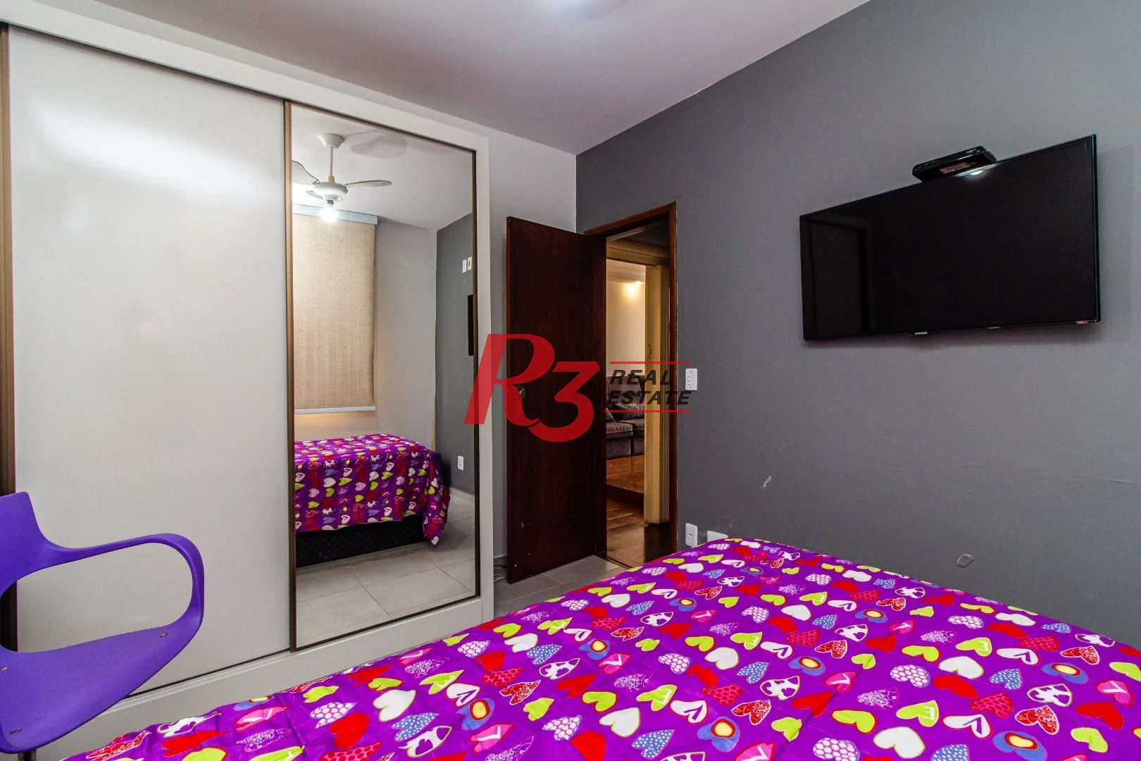 Apartamento com 2 dormitórios à venda, 120 m² por R$ 640.000,00 - Marapé - Santos/SP