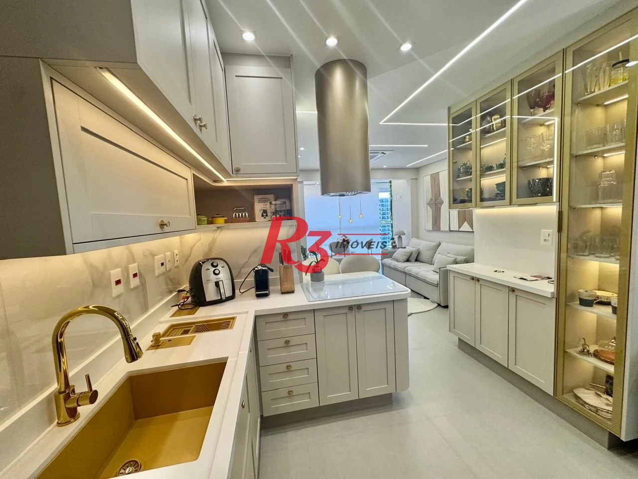 Apartamento com 2 dormitórios à venda, 83 m² por R$ 2.100.000,00 - Vila Rica - Santos/SP